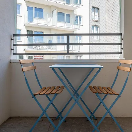 Bright For 2 With Spacious Terrace & Views Ostend