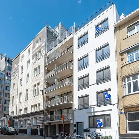 Apartment Bright For 2 With Spacious Terrace & Views Ostend